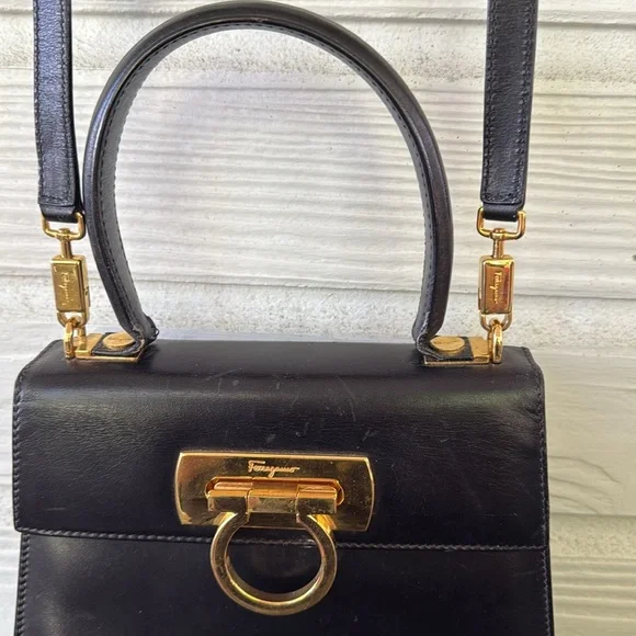 Salvatore Ferragamo Gancini leather 2-way Kelly shoulder bag - Picture 5 of 16